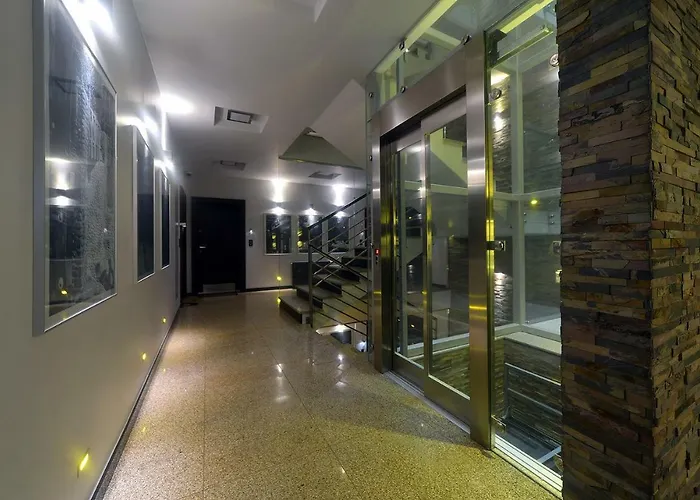 Dziki Panorama Gor, Duzy Taras Z Widokiem Na Gory 斯克拉斯卡波伦巴