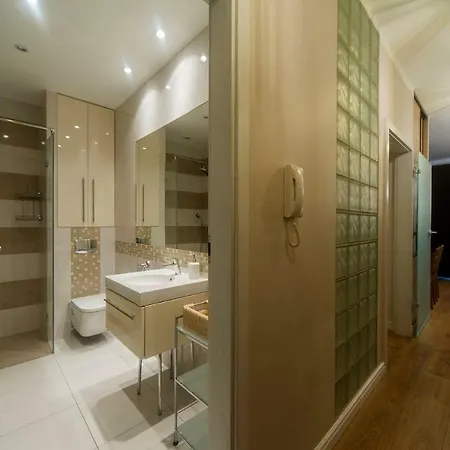 Dziki Panorama Gor, Duzy Taras Z Widokiem Na Gory *